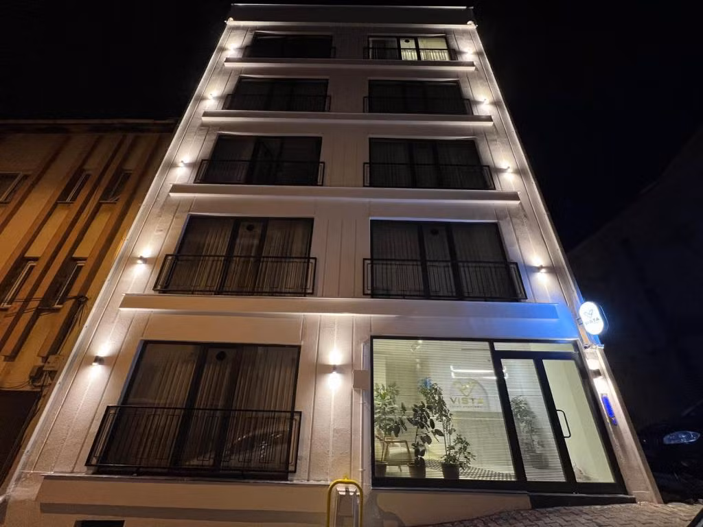 Vista Living Apartments — 9