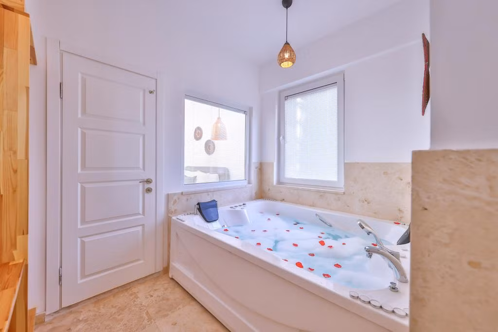 Villa Ay — 5