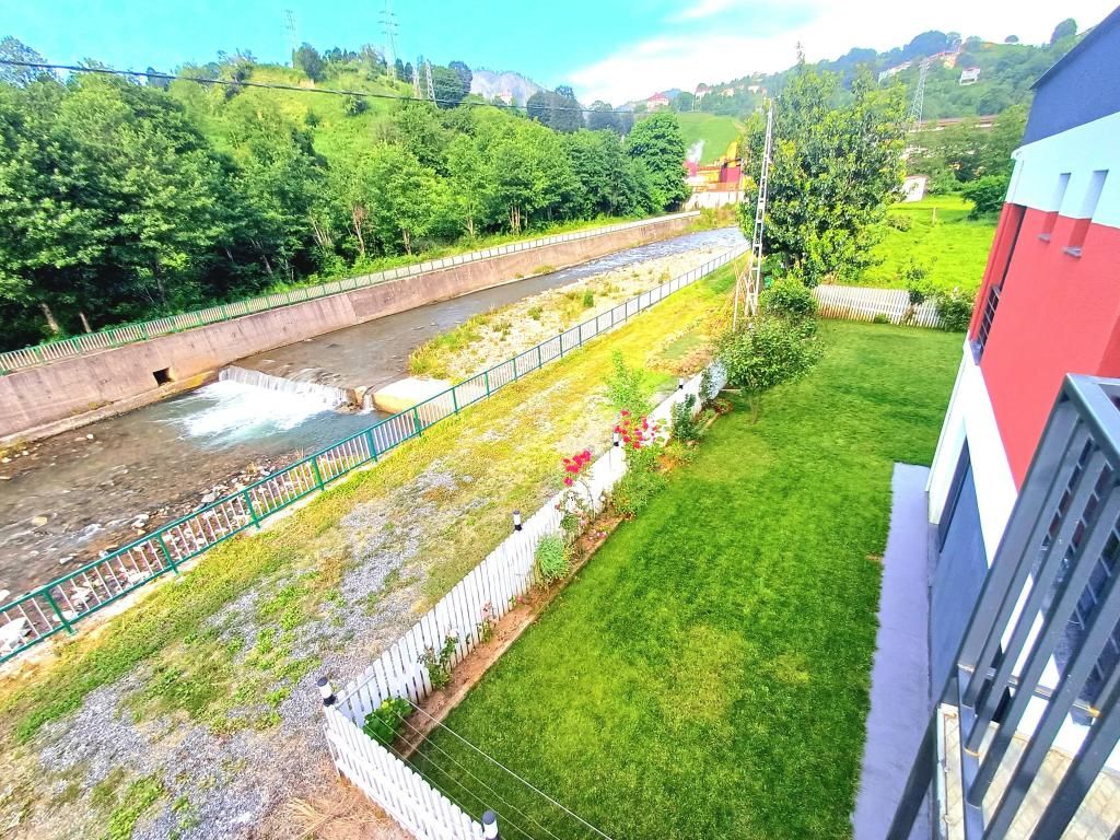 Villaz Villa — 2