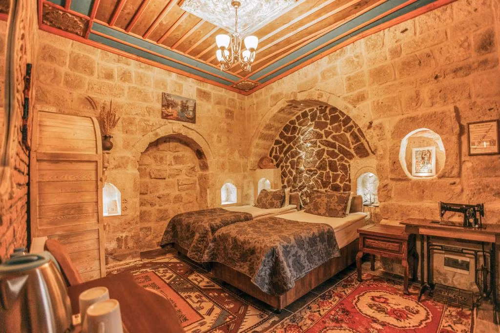 Vintage Cave House — 9