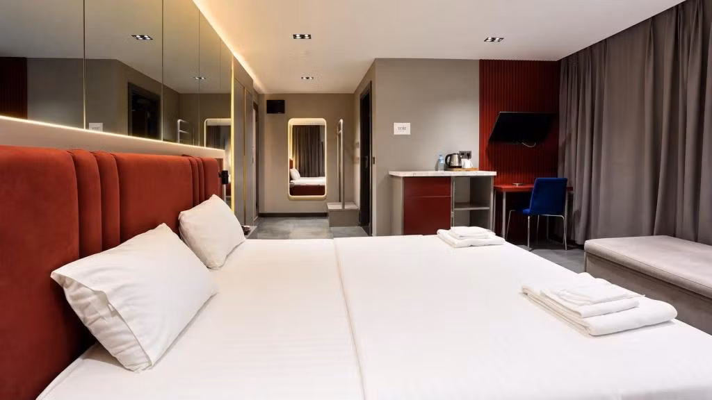 Voir Hotel Pera  — 9