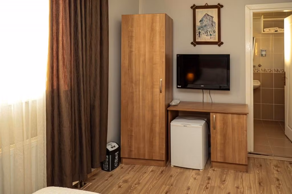Volkan Hotel — 3