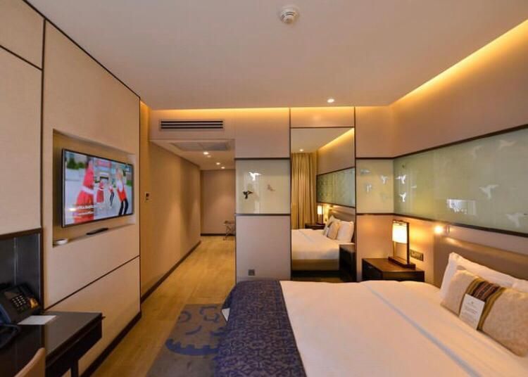 Waxwing Hotel — 2