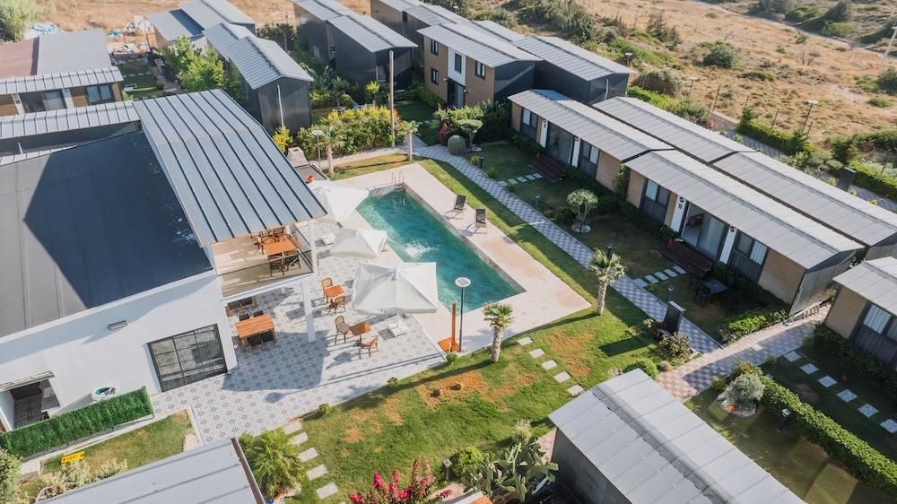 Wega Hotel Çeşme