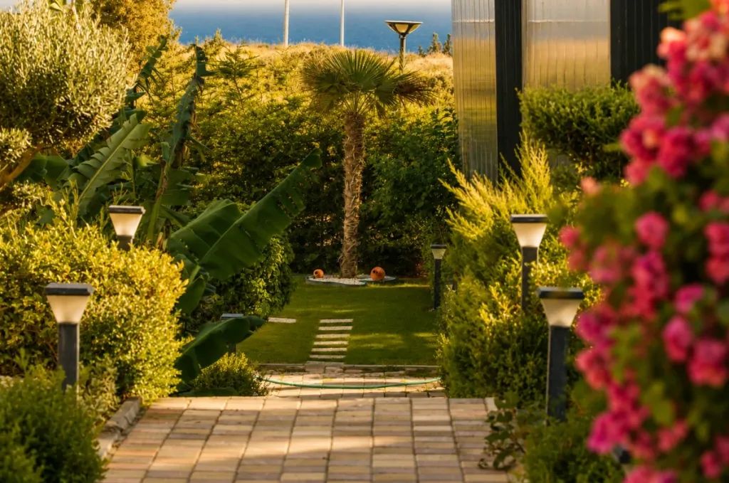 Wega Hotel Çeşme — 4