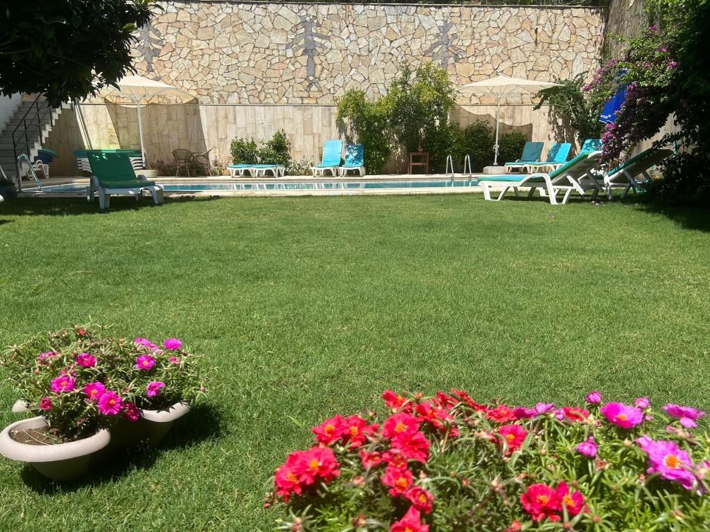 White Suites İçmeler — 2