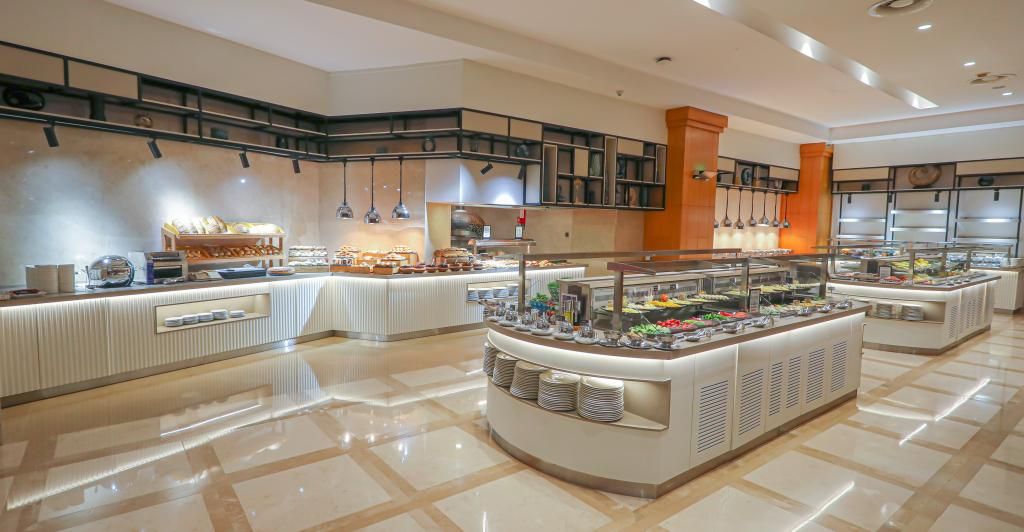 Wyndham Grand İzmir Özdilek Thermal & Spa — 9