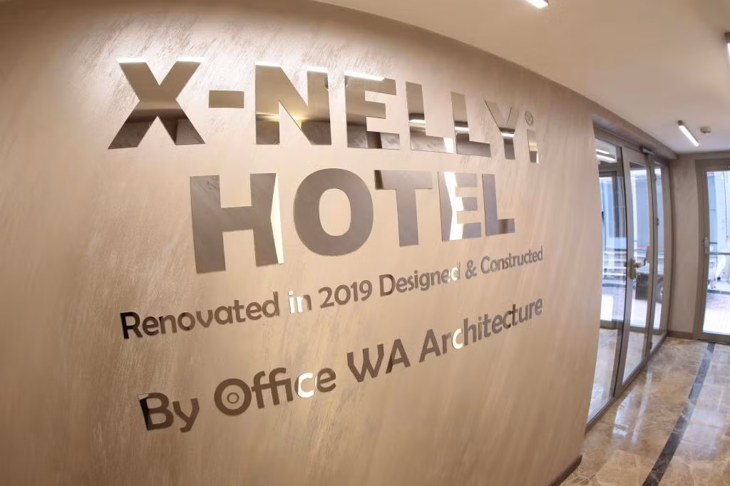 X-Nellyi Hotel — 7
