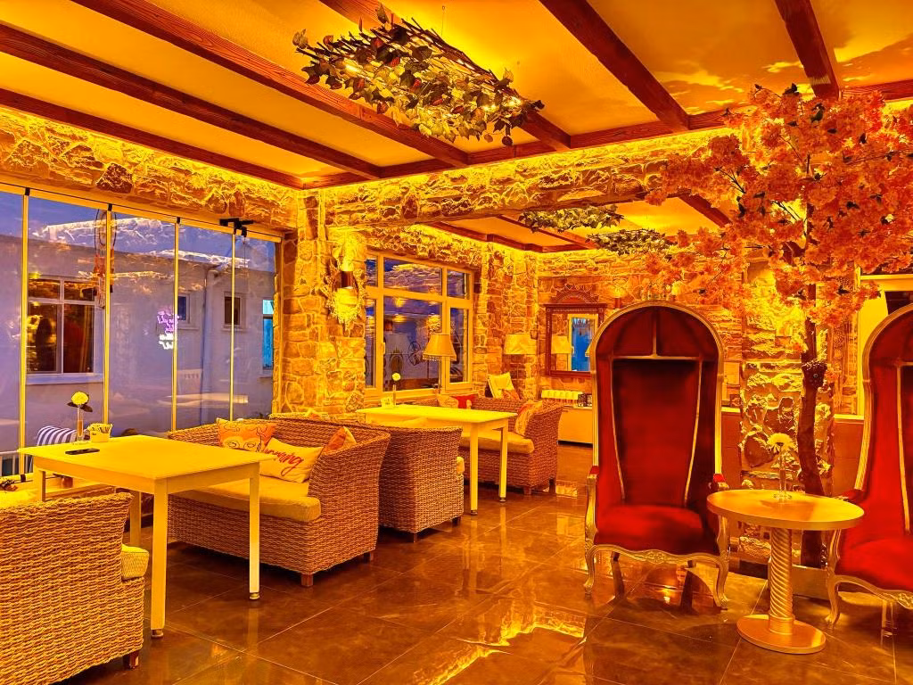 Yürekli Otel — 3