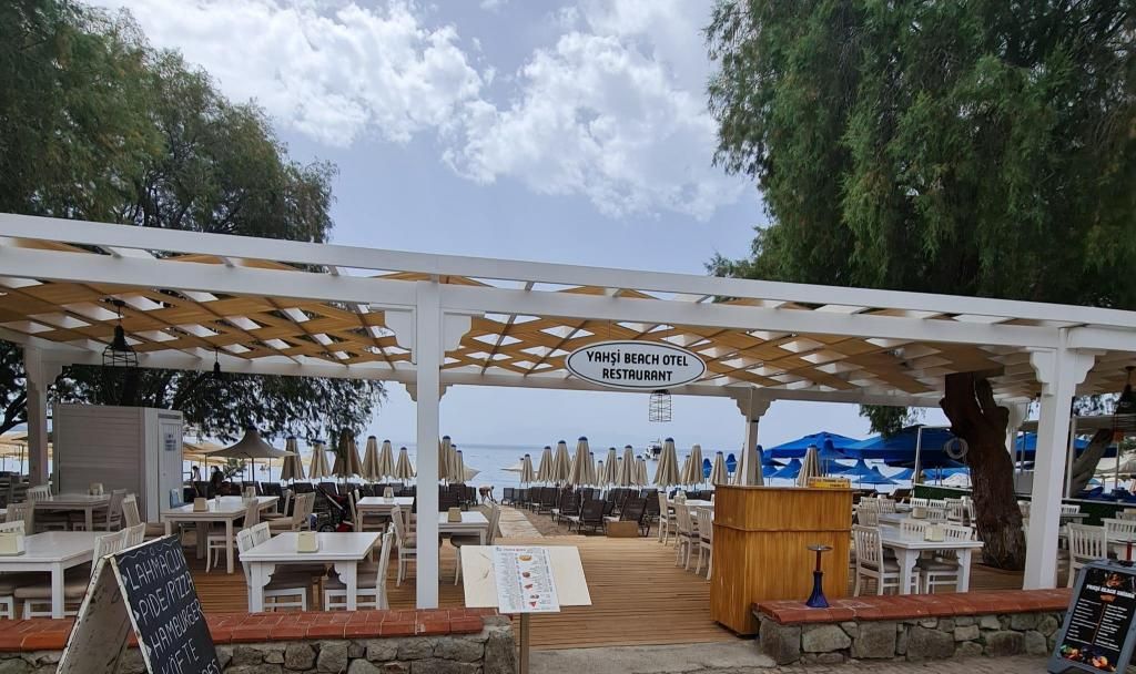 Yahşi Beach Otel