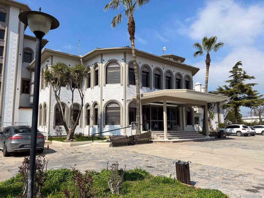 Yahura Otel Aydın