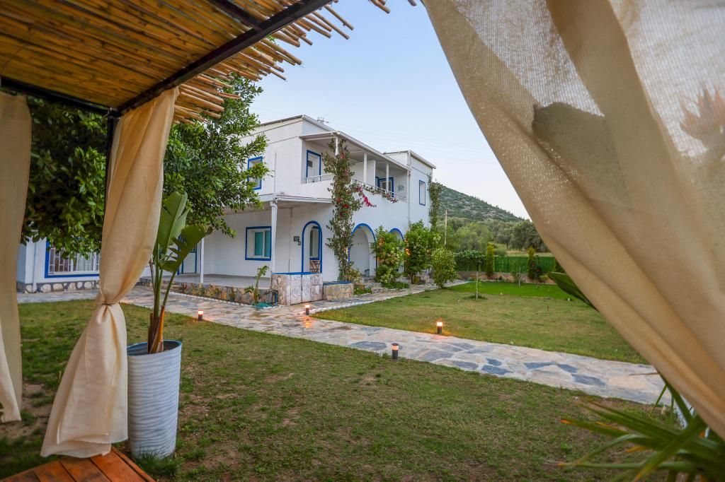 Yalıyanı Pansiyon — 2
