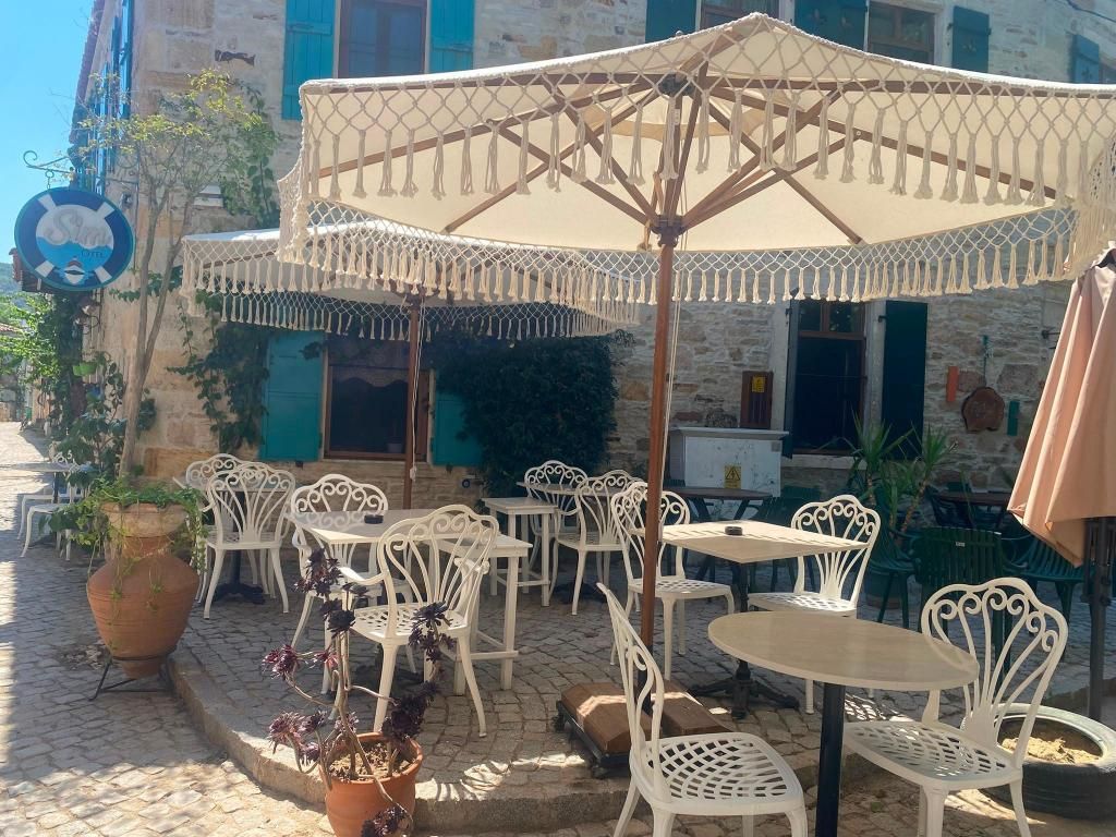 Yeni Foça Sim Otel — 8