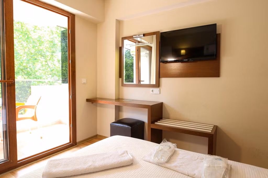 Yuvarlakçay Çınar Butik Otel  — 8