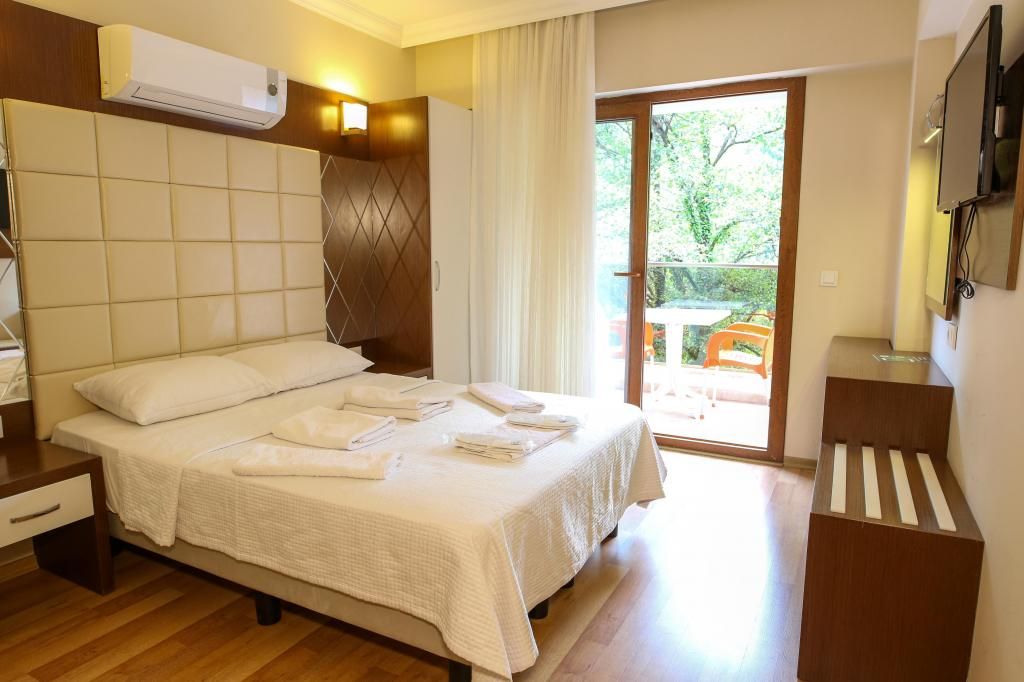 Yuvarlakçay Çınar Butik Otel 