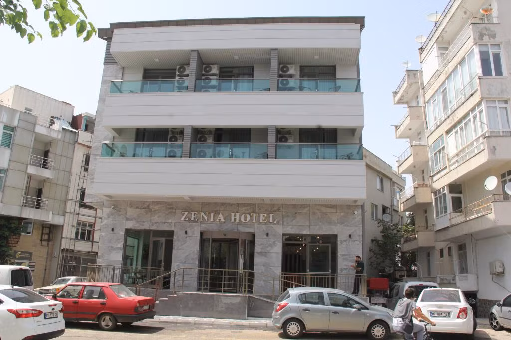 Zenia Otel — 6