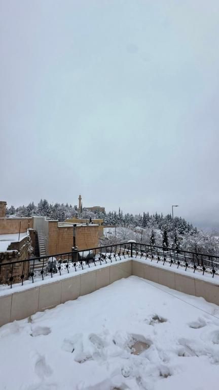 Zümrüt Konağı — 4