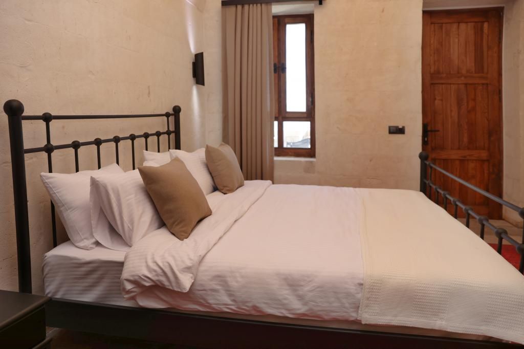 Zabel Hotel — 2