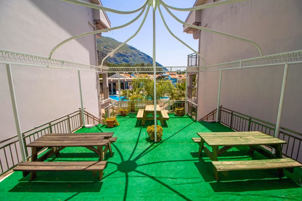 Zehra Hotel — 4