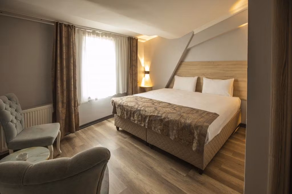 Konuk Otel — 5