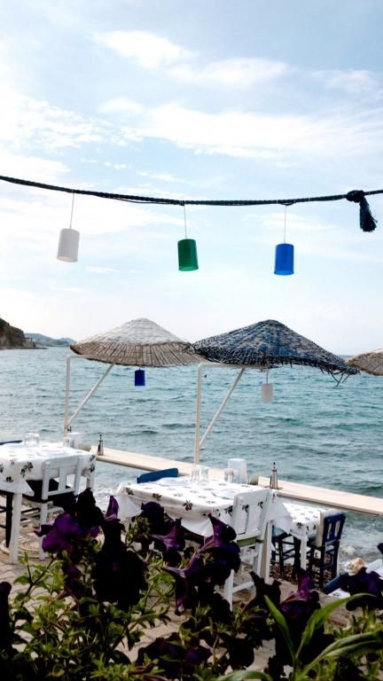 Giritli Rum Meyhanesi Butik Otel — 3
