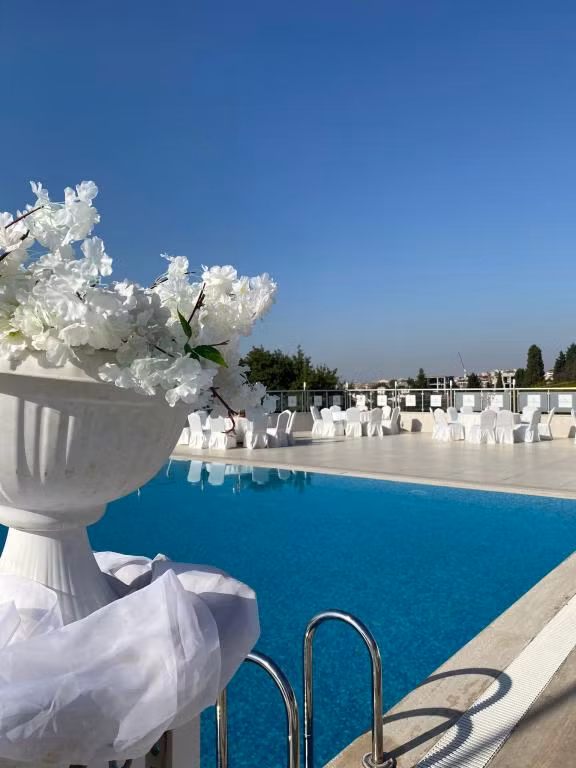 Double Royal Hotel — 4