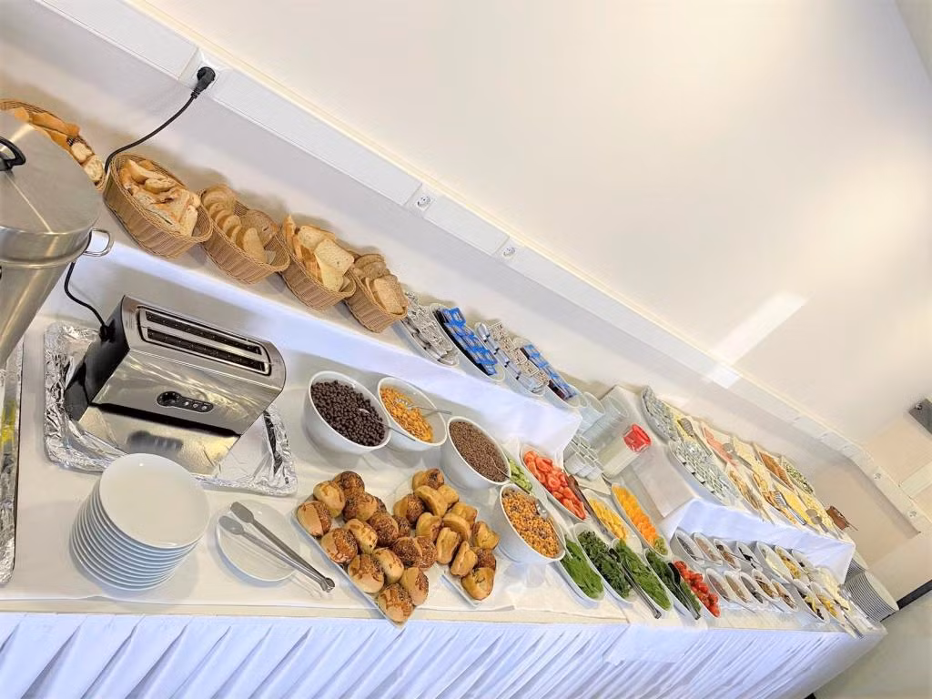 Zümrüt Palas Otel — 6