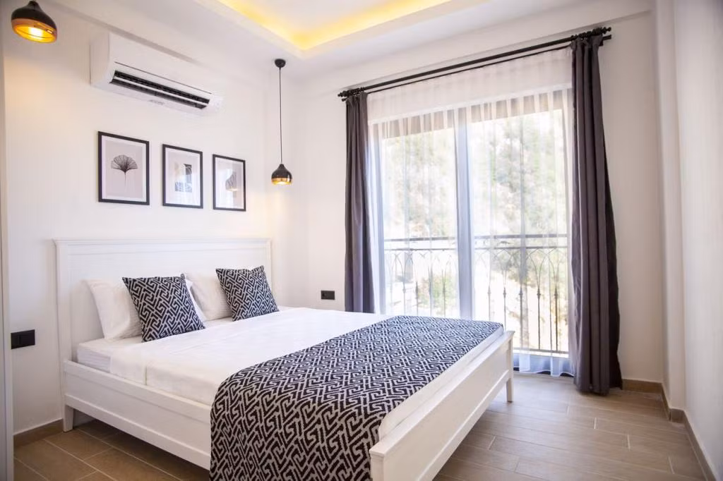 Lobelya Suites  — 3