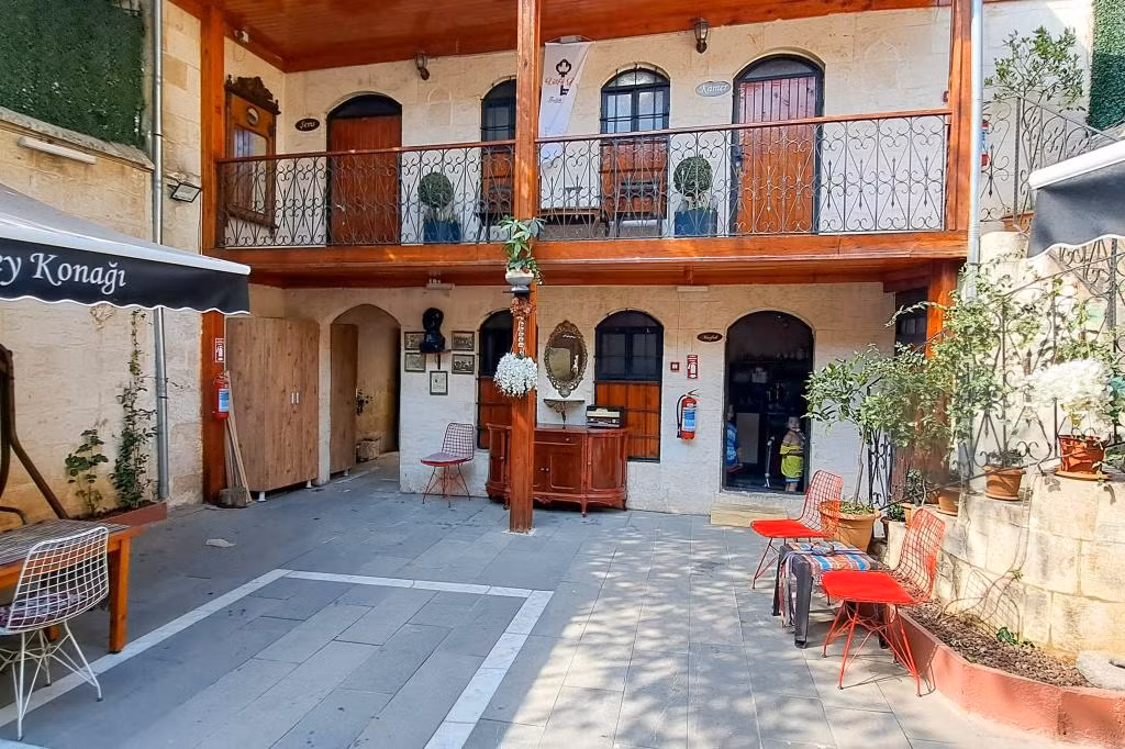 Lütfü Bey Konağı — 2