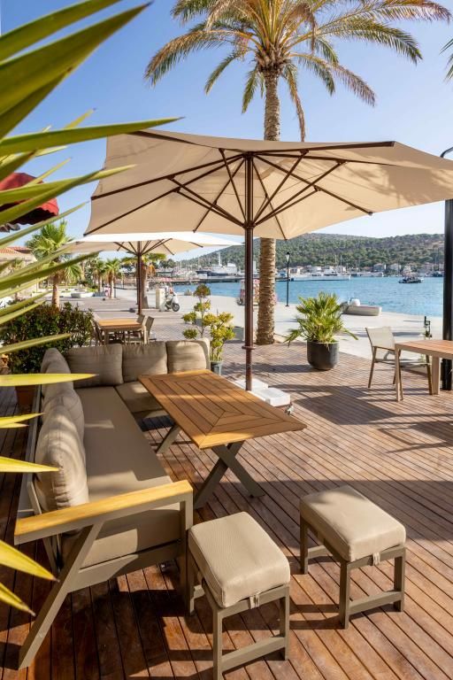 Ertan Otel Çeşme — 4