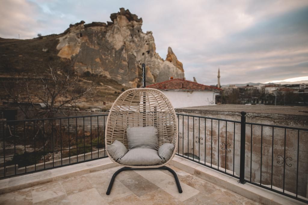 Daphne Cave Hotel — 2