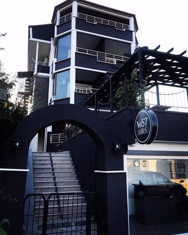 No57 Suites — 5