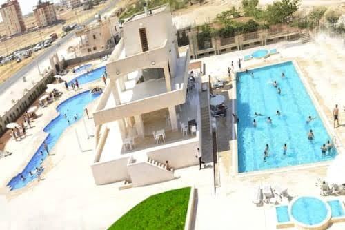 Akitu Hotel — 2