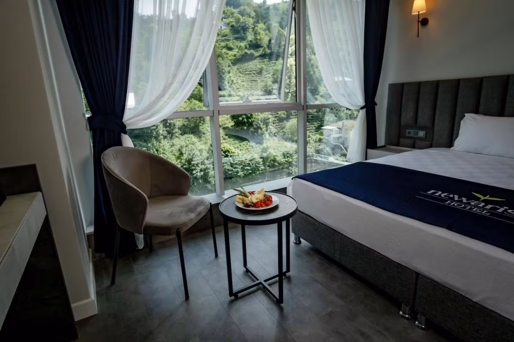 Newarise Hotel — 4