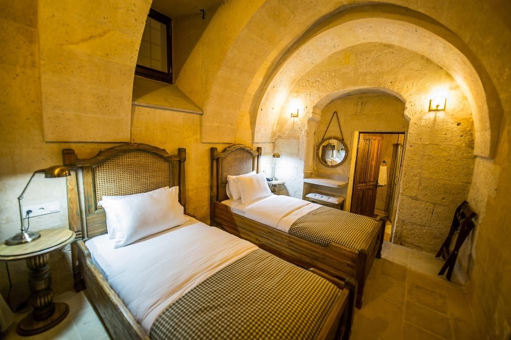 Maya Cave Hotel — 8