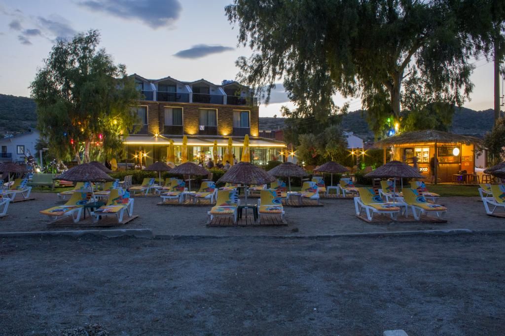 Burla Han Otel  — 4