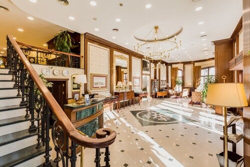 Gordion Hotel — 3