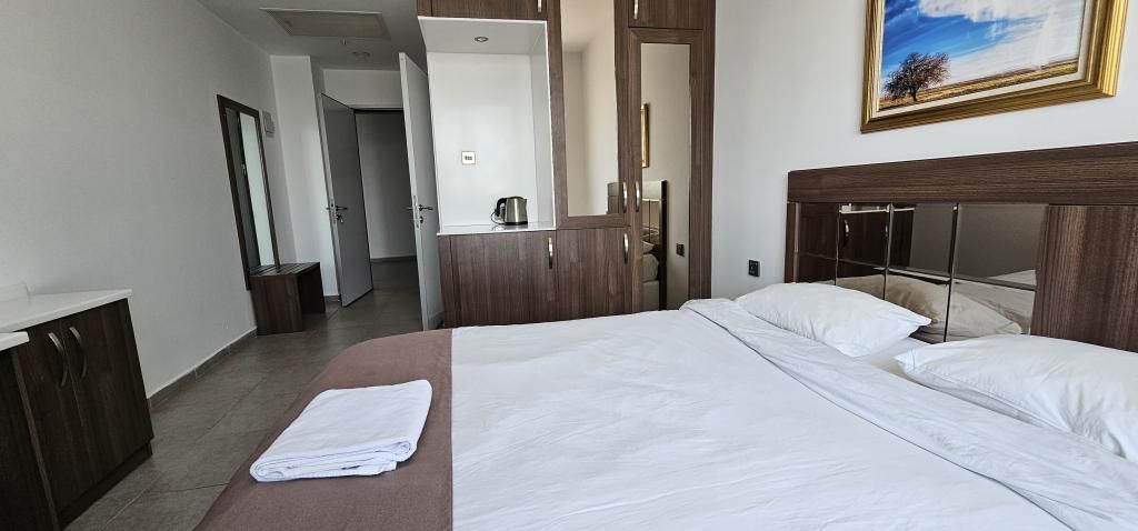 Dorana Residence — 5