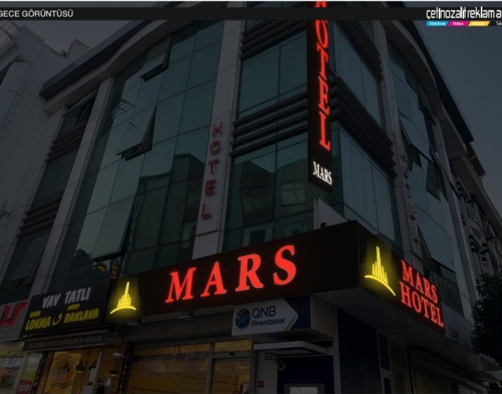 Mars Hotel