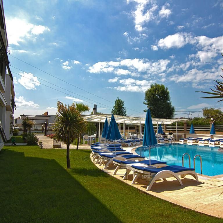 Bodega Otel — 8