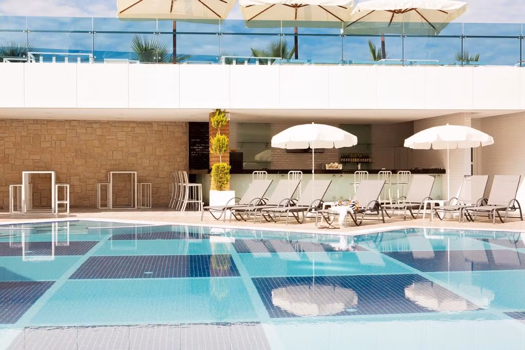 Sunprime C-Lounge — 5