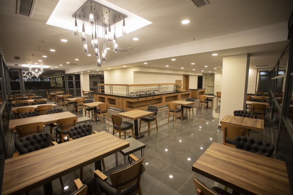 Divares Luxury Hotel — 8