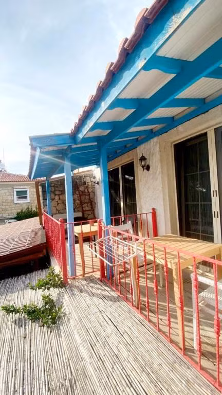 Pervin Hanım Konağı Alaçatı — 2