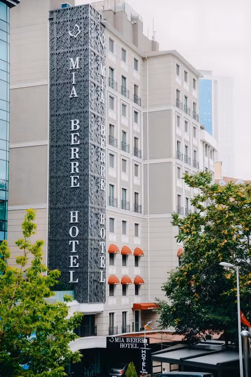 Mia Berre Hotel