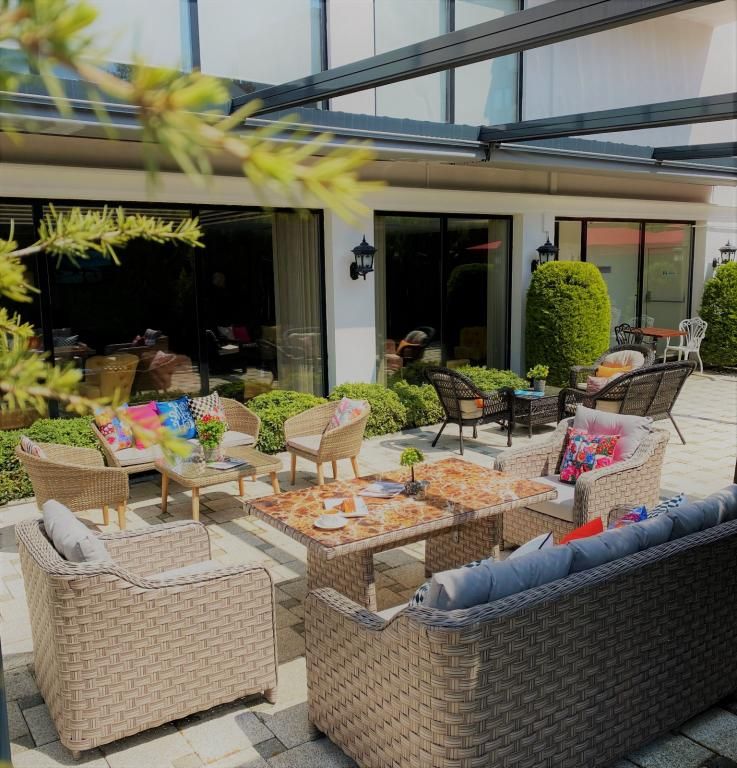 White House Otel Trabzon — 9