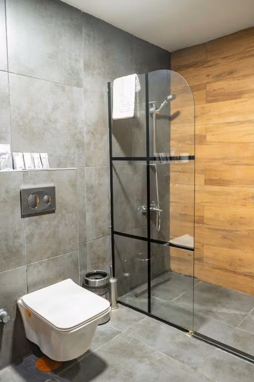 Eva Hotel — 9