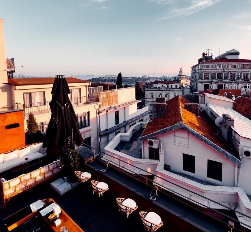 RUZ Hotels  — 6