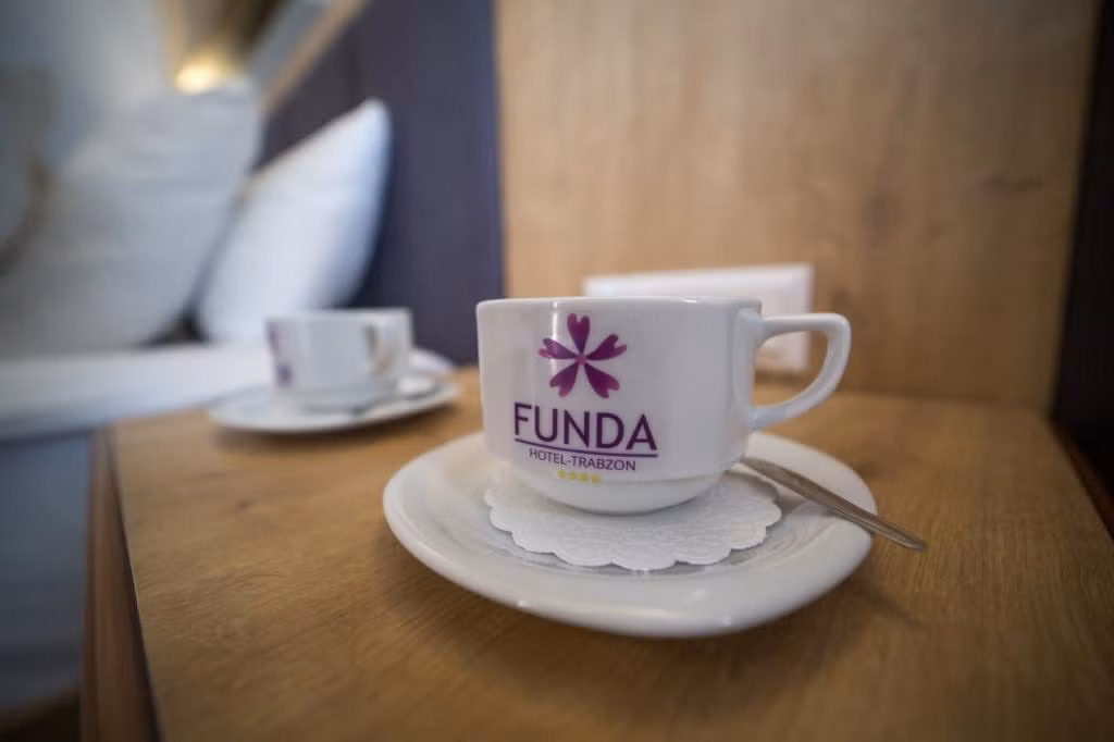 Funda Otel — 6