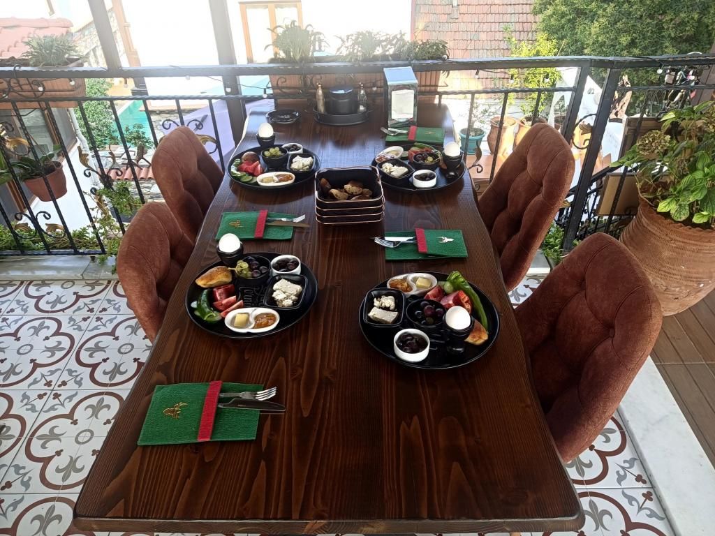 Ena Serenity Boutique Hotel — 6