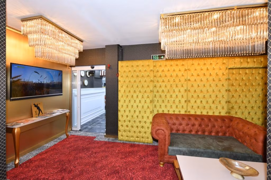 Seamoon Hotel — 2